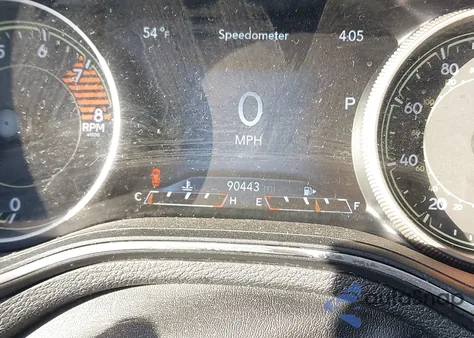 2019 Jeep Cherokee Limited 4X4 из США, поврежденный, VIN 1C4PJMDX9KD217472